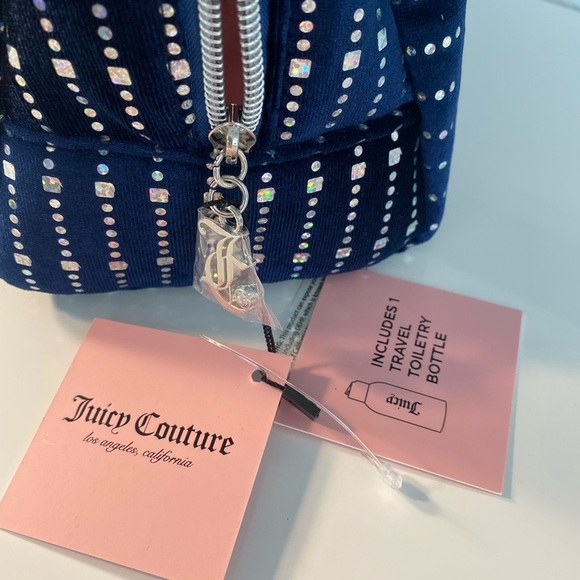 Juicy Couture Velour Bling Cosmetic Bag. NWT - Picture 9 of 10